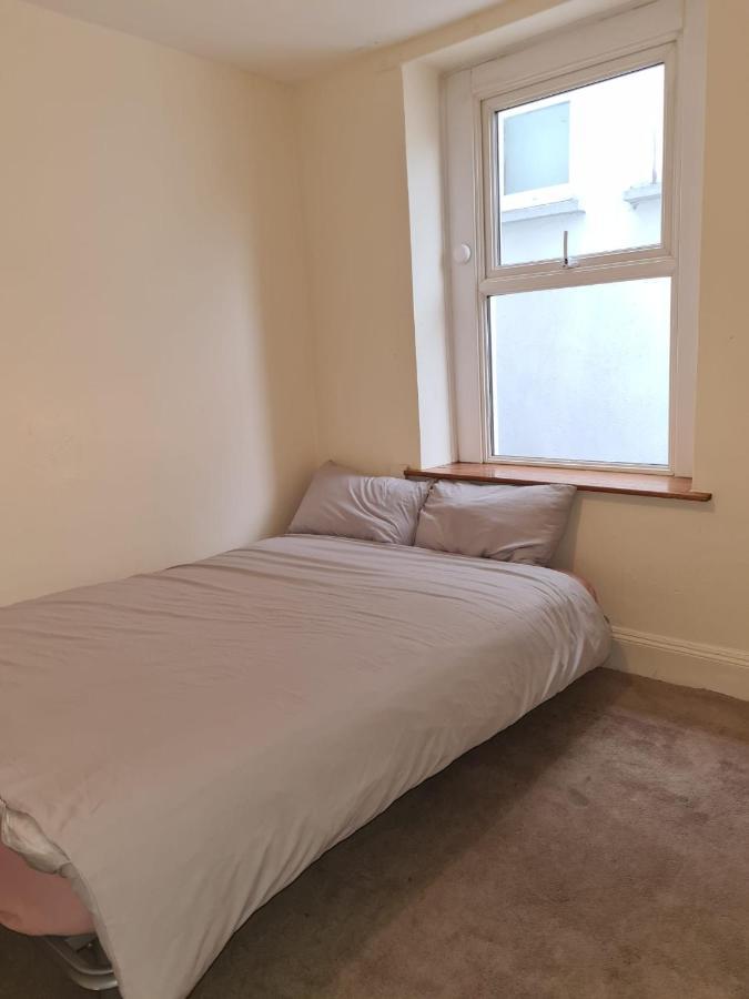 One Bedroom Apartment ดับลิน ภายนอก รูปภาพ
