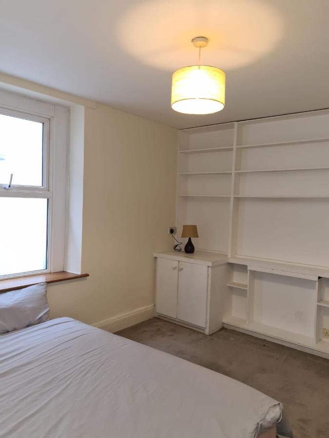 One Bedroom Apartment ดับลิน ภายนอก รูปภาพ
